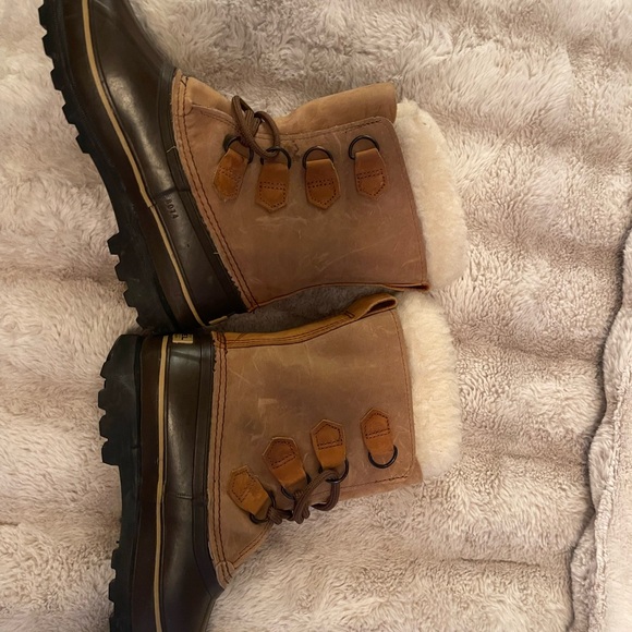 Just like NEW Winter Sorel Boots - Picture 7 of 7